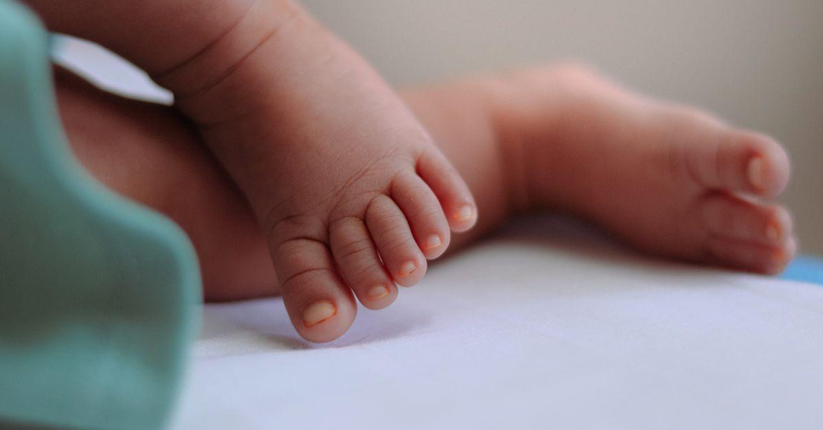 5 causas comuns de dor nos pés em crianças pequenas