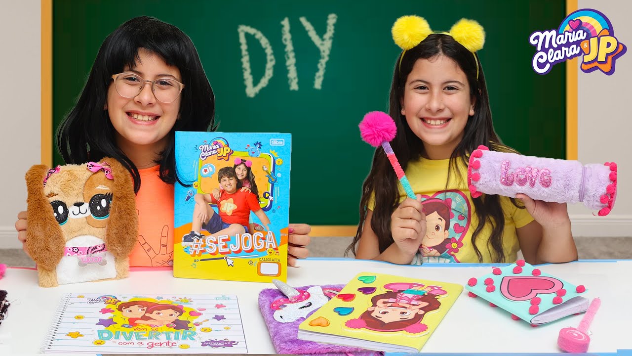 Maria Clara e a história dos materiais escolares | Como fazer materiais escolares caseiros!