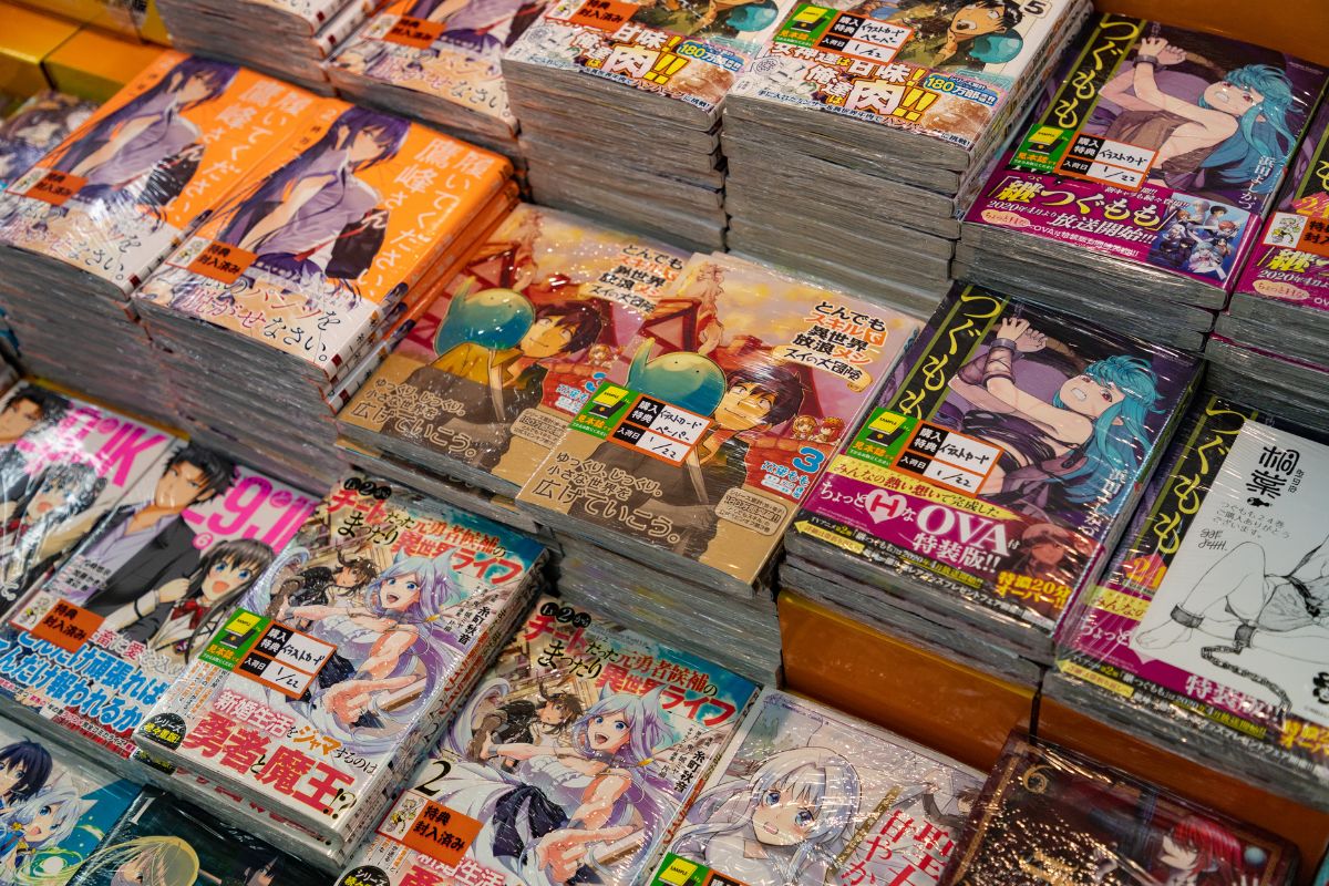 Qual a diferença entre livro e mangá?